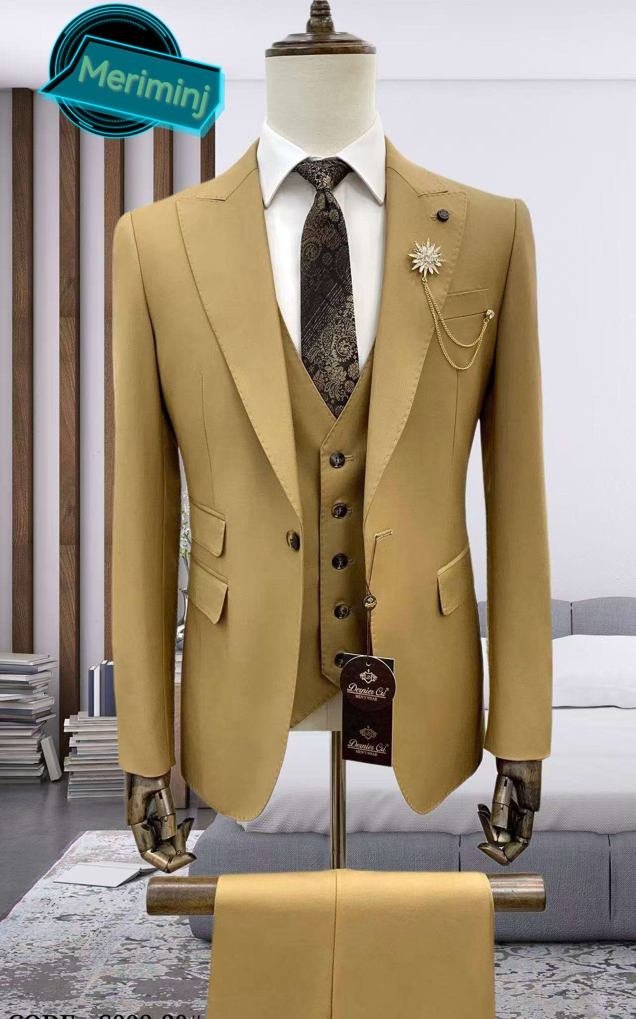 1-Button , 3-Piece Beige Slim Fit Suit With Peak Lapel