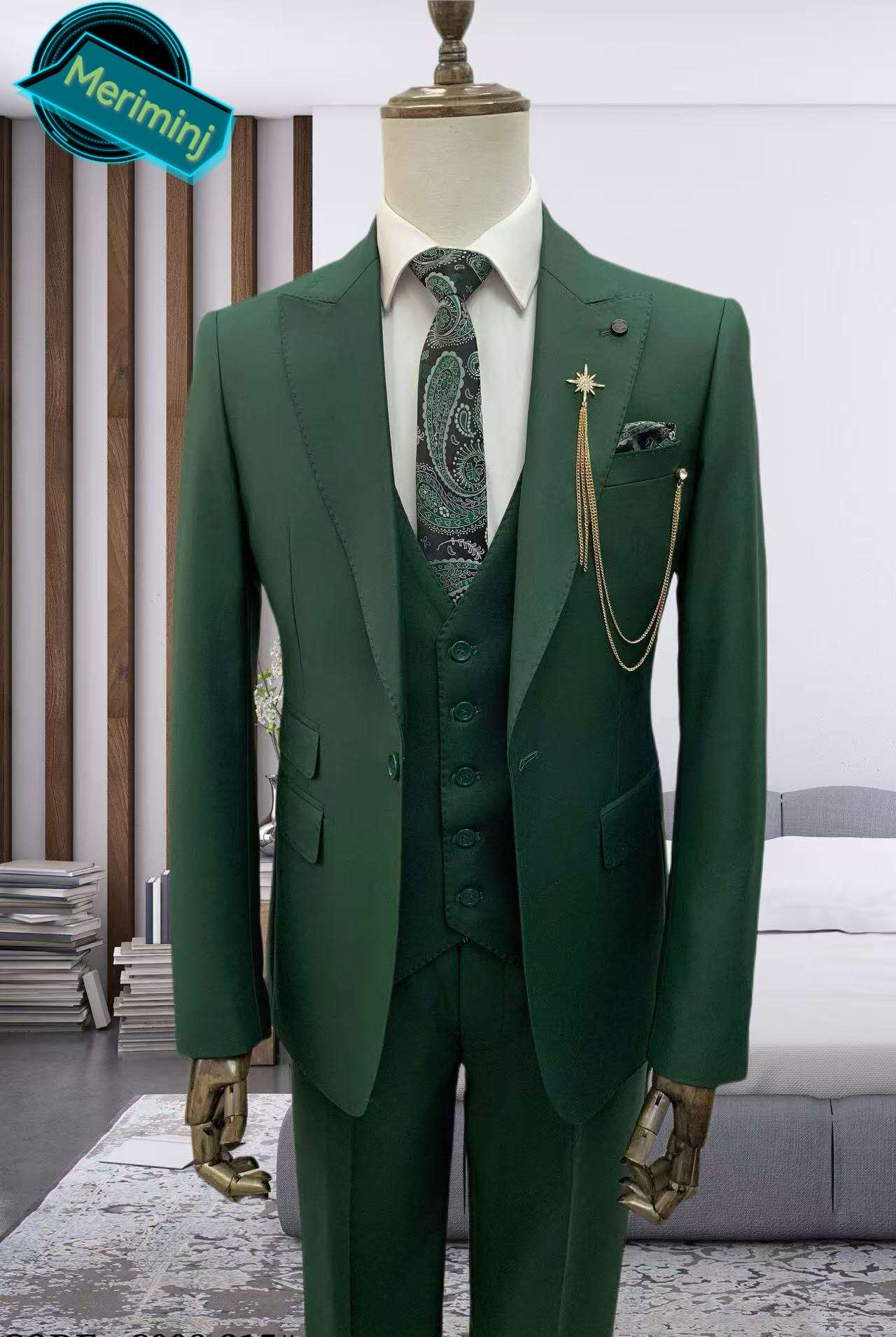 1-Button , 3-Piece Green Slim Fit Suit With Peak Lapel