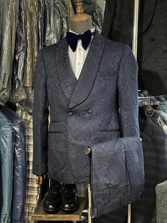 2-Button , 2-Piece Floral Design Dark Blue Wedding Suit With Shawl Lapel
