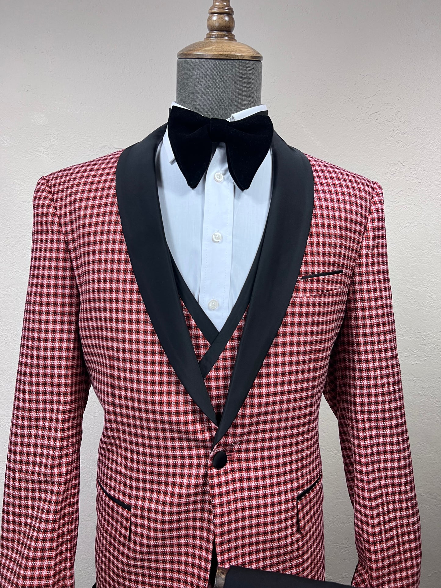 3-Piece , Mix To Match 1-Button Pink Slim Fit Tuxedo With Shawl lapel
