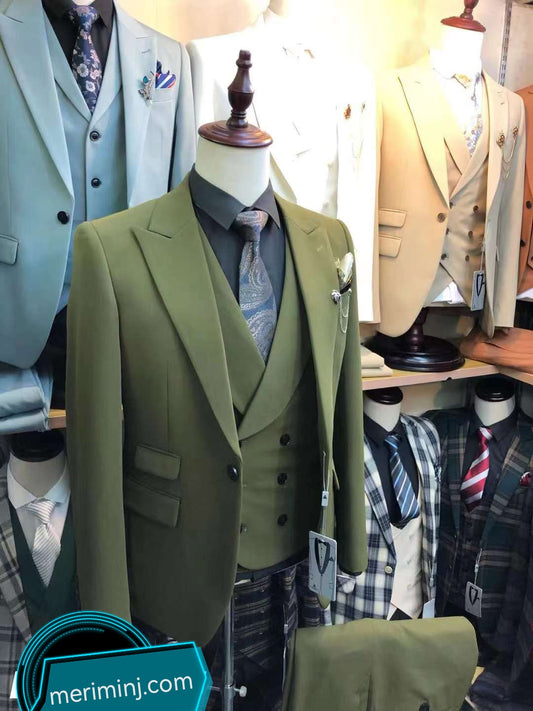 Classic 3-Piece , 1-Button ,Peak Lapel Green Suit